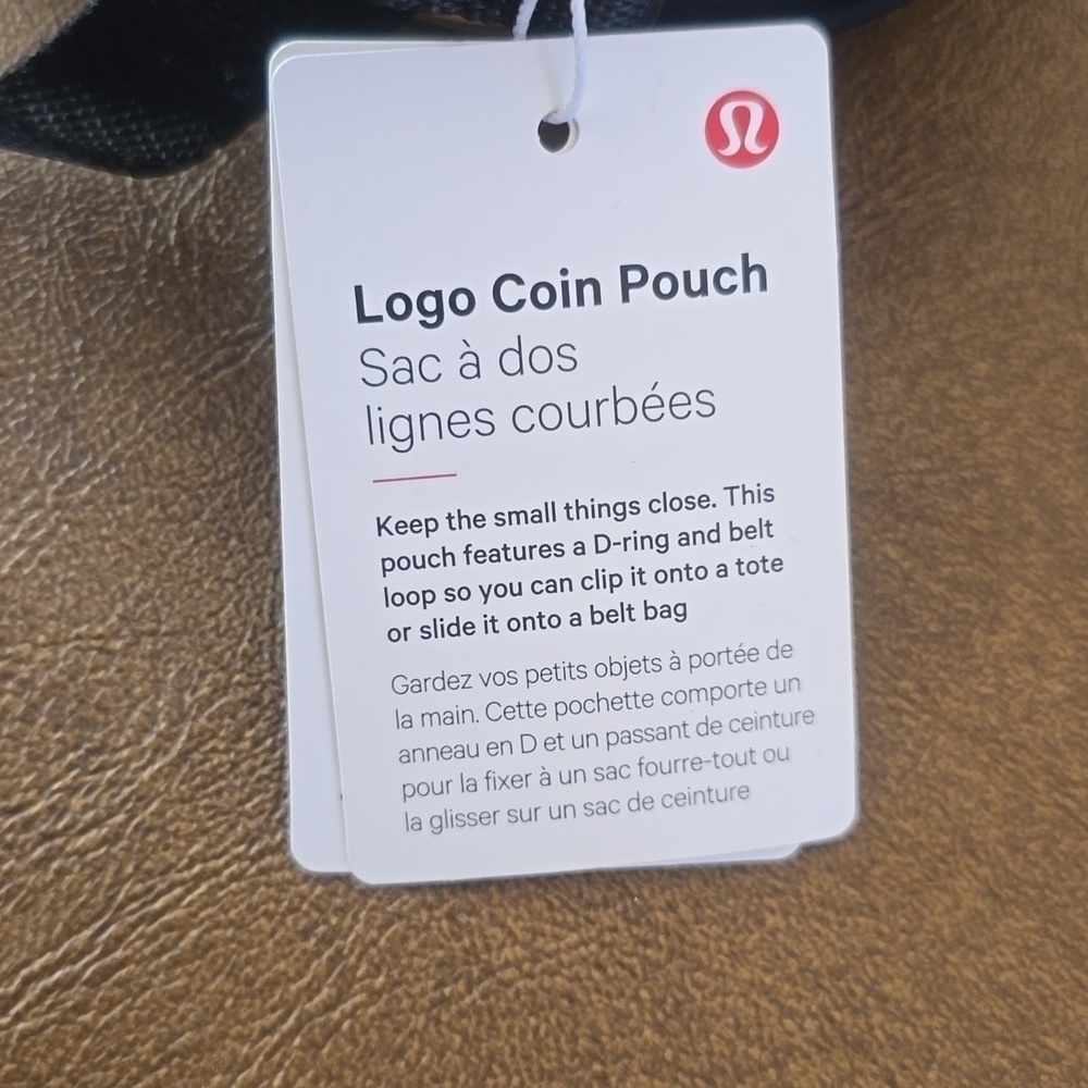 NWT Lululemon Logo Coin Pouch Black Compact Zippered Wallet Travel Accessory - Picture 3 of 6